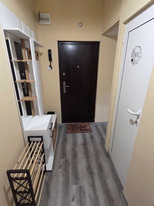 Дава се под наем Тристаен апартамент в София, Стрелбище - 75 кв.м за 747.66 € - Снимка #3