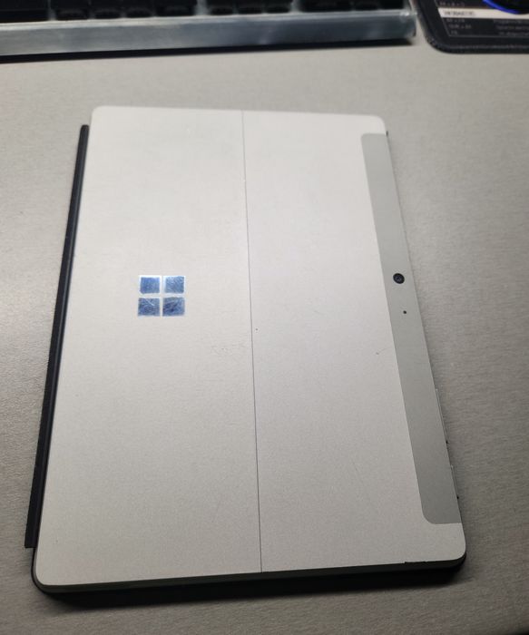 Tableta Microsoft Surface GO Petresti • OLX.ro