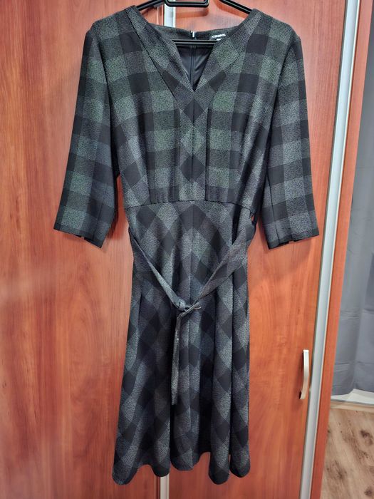 Елегантна дамска рокля Kensol  размер 48