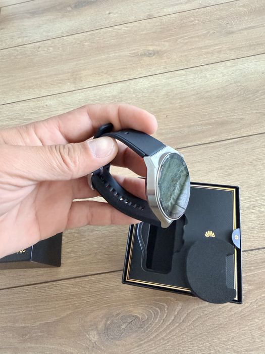 Huawei GT 3 PRO смарт часы