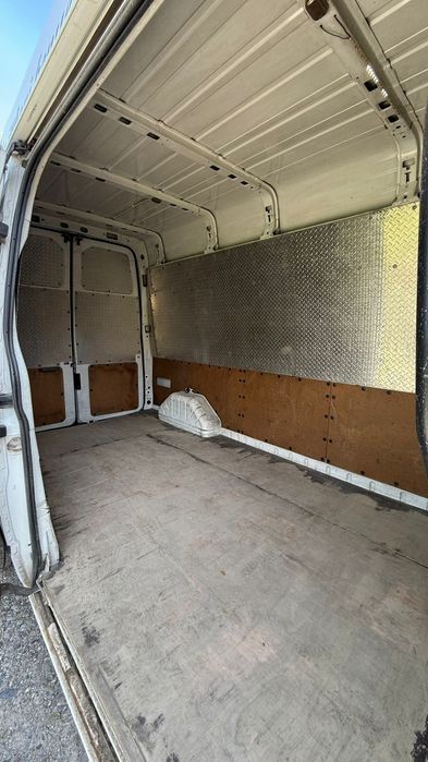 Autoutilitara Ford transit 2013 /74 kw 2198 cm