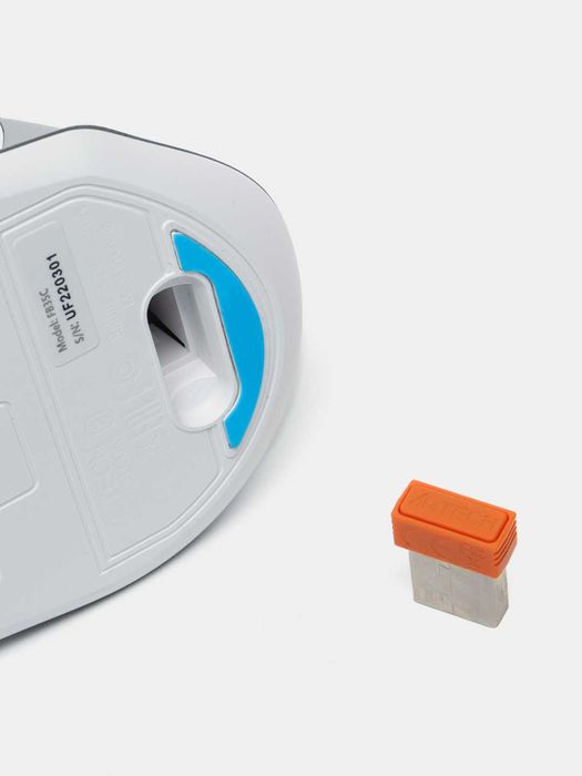 Беспроводной набор (клавиатура с мышью) A4Tech FB2535C (ICY WHITE) 1.4