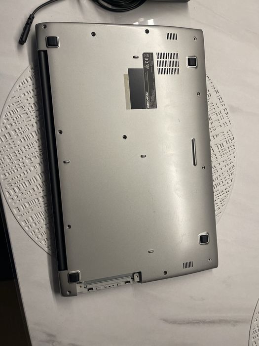 Vand Laptop Medion intel pentium N3700 -Quad core, Baterie buna