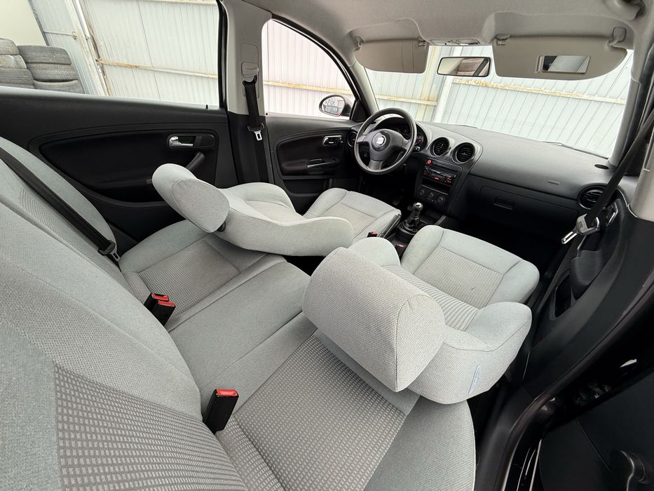 SEAT IBIZA 1.4i* 75cp* 2004 * IMPECABIL!!!