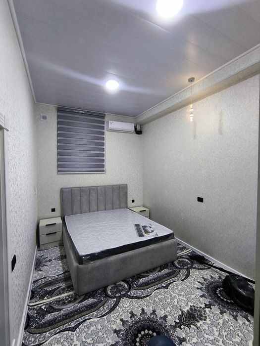 Сдаётся 1 комнатная квартира на 2 этаже.