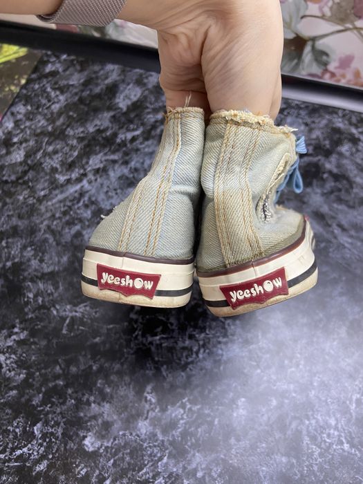 Кроссовки для девочек