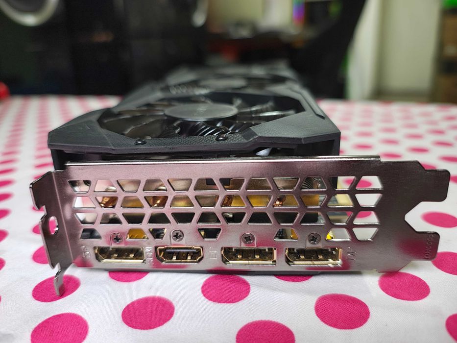 Placa video Gigabyte RTX 2070 SUPER Windforce OC 3X 8GB GDDR6 256
