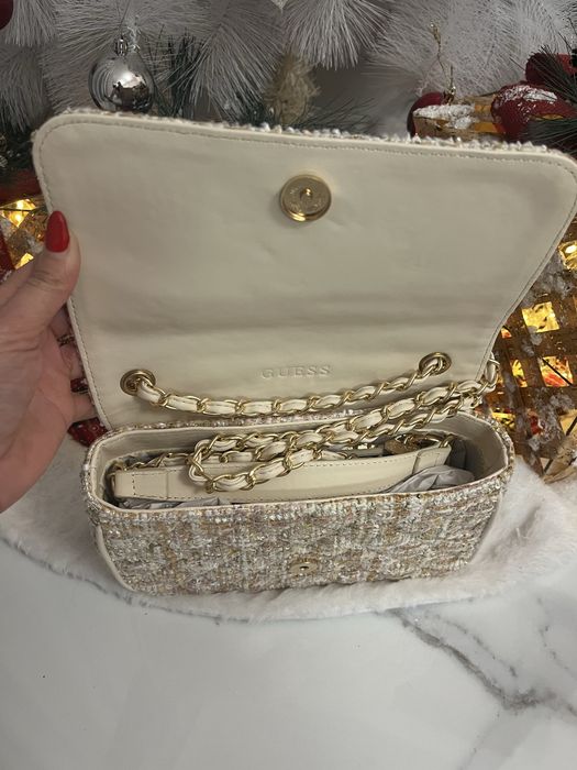 Дамски чанти  букле