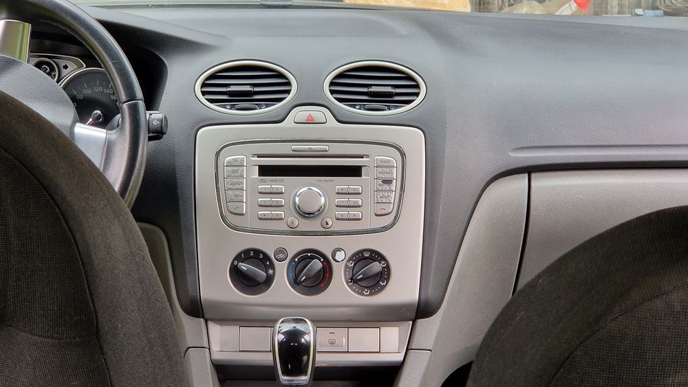 FORD Focus 2009 — imagine 5