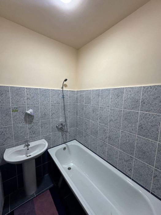 Срочно продаётся 3х -комнатная квартира