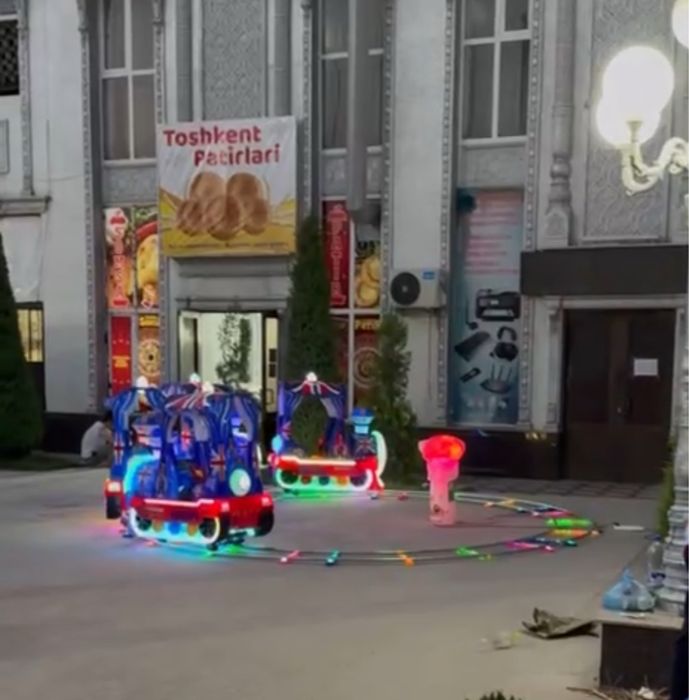 POYIZ SOTILADI narxi 1500$. Kelishamiz holadi yaxshi