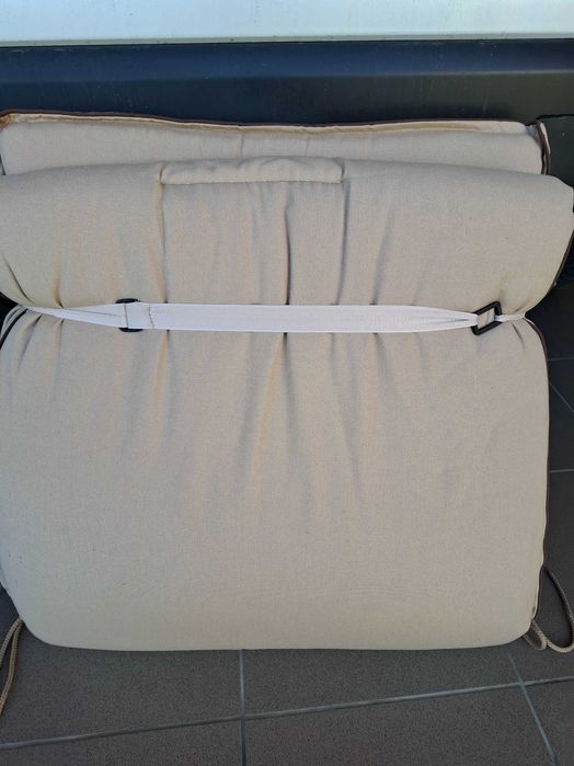 Sezlong plaja structura plastic alb cu saltele