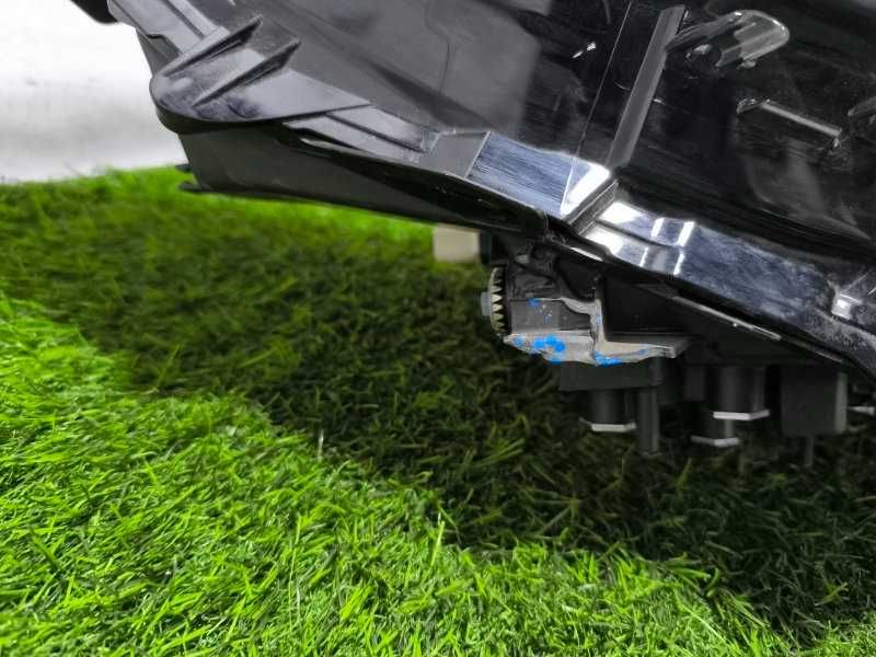 Фара Lexus NX350 прав. (б/у)