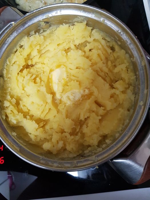Вареники с домашним  картофелем. .