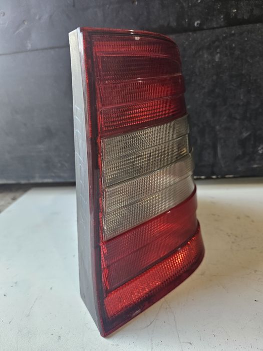 stop dreapta mercedes-benz w202 break