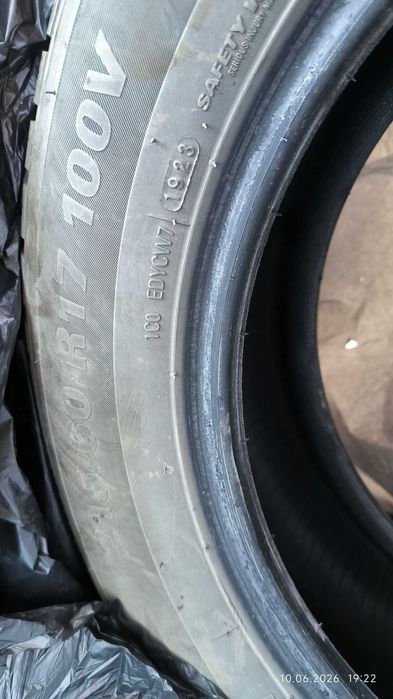 Kumho  215/60/17
