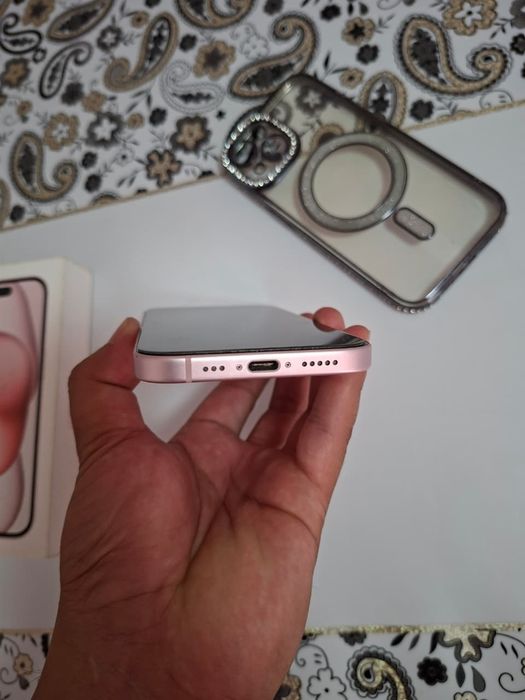 Айфон 15 iPhone 15 не вскрывался