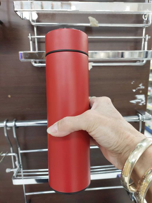 Термос с интелигентна система за измерване на топлината