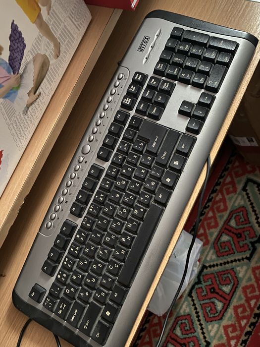 Продам бу клавиатуры