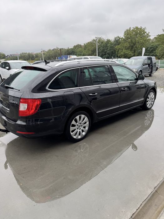 SKODA Superb 2011 — imagine 3