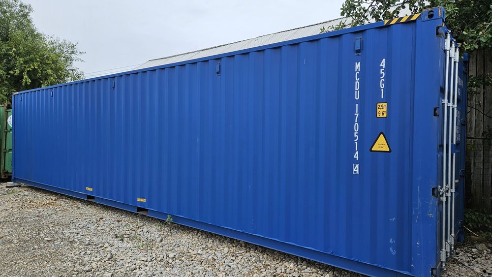 Container maritim