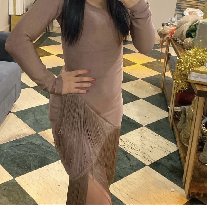 Продам платье коктейльное