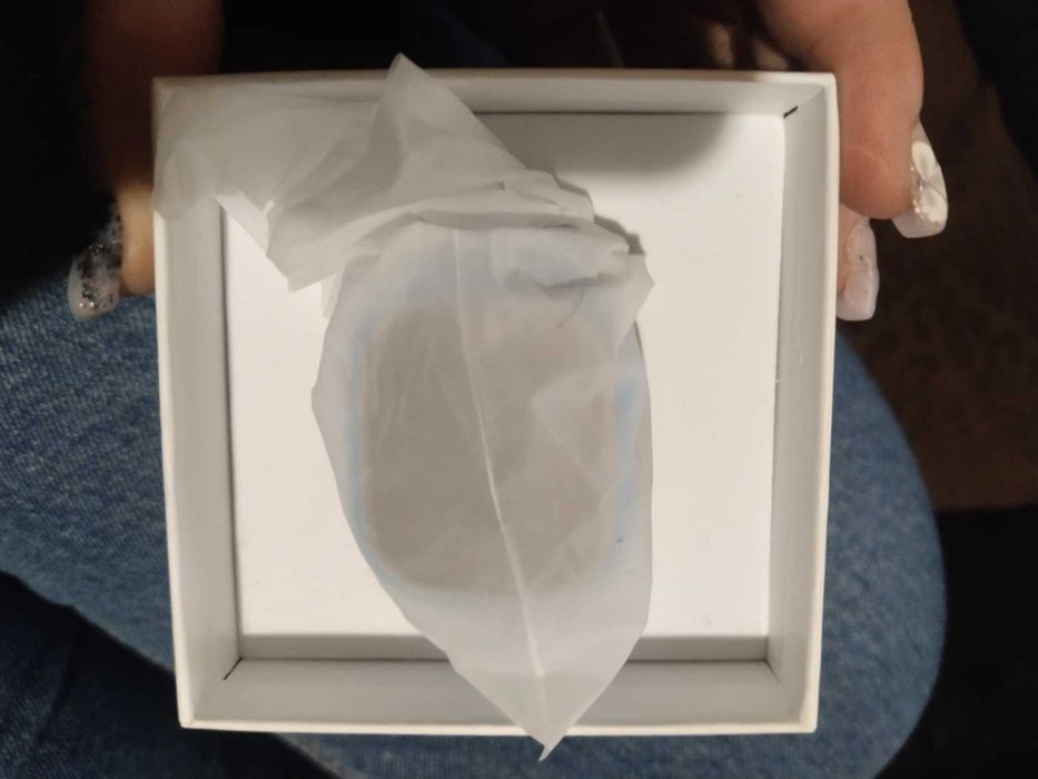 Продавам детски часовник