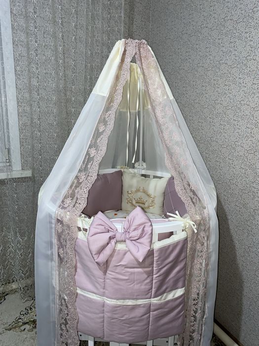 Срочно Продам комплект бортики с балдахином