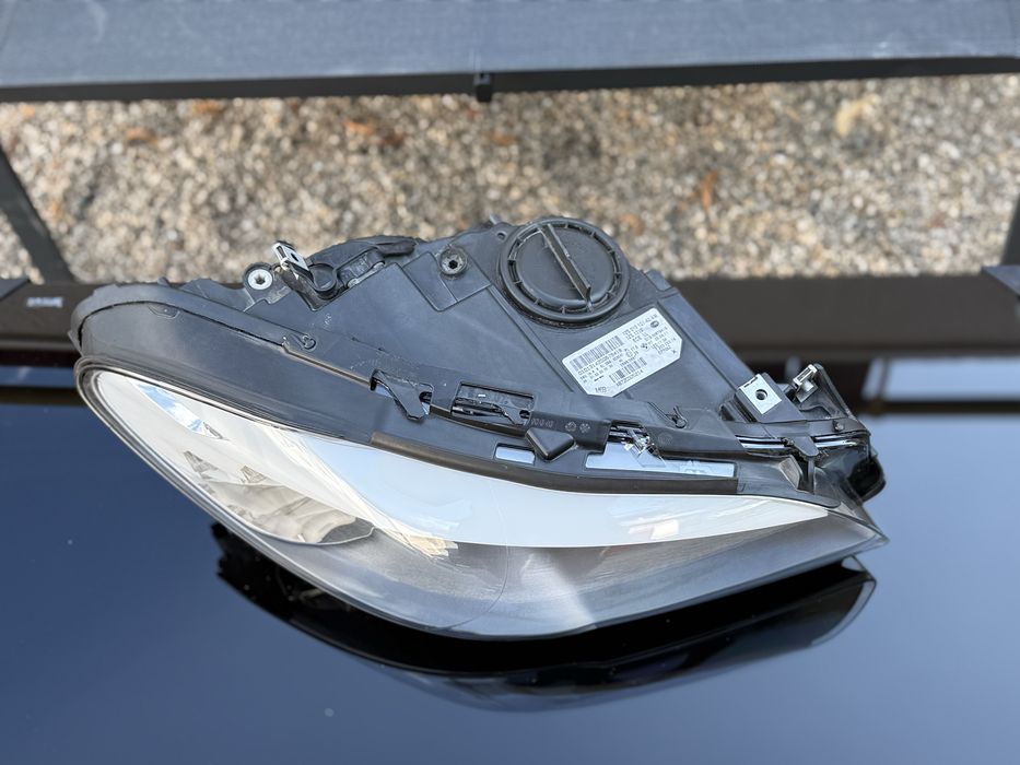 Far BMW Seria 5/F10 Bi-Xenon Adaptiv  ca nou!  Germania !