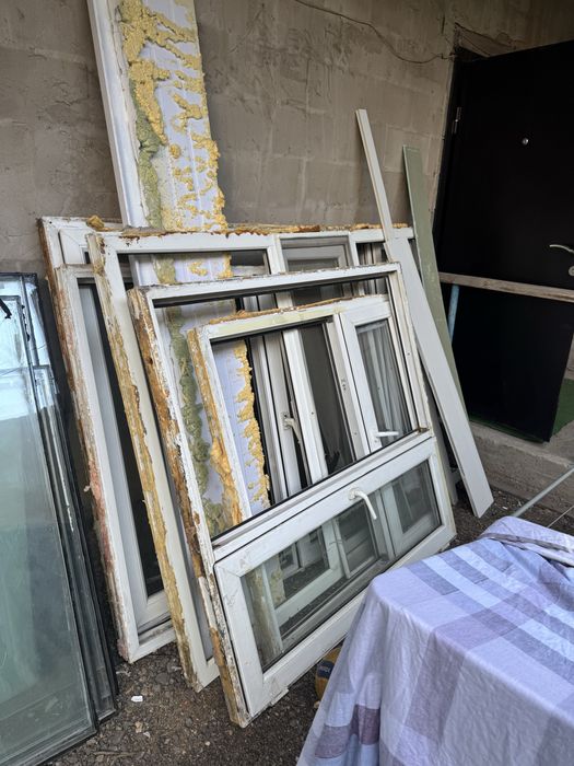 Продам бу пластиковые окна