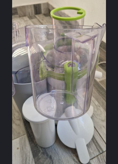 Storcător de fructe