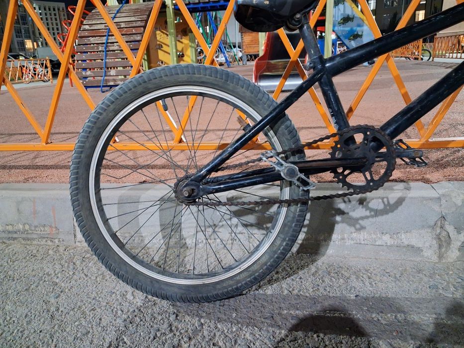 Велосипед BMX срочно