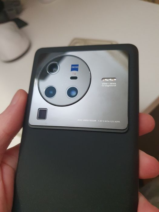 Телефон Vivo x80 pro 256 гб