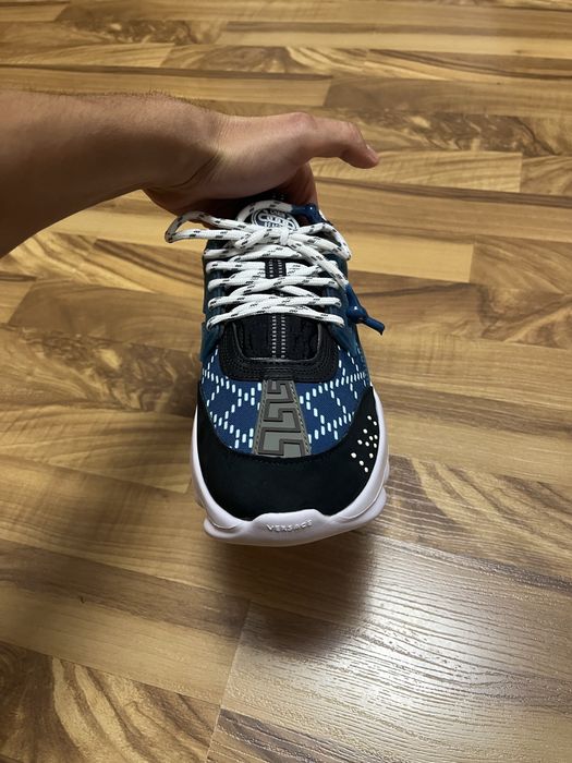 Versace chain reaction blue
