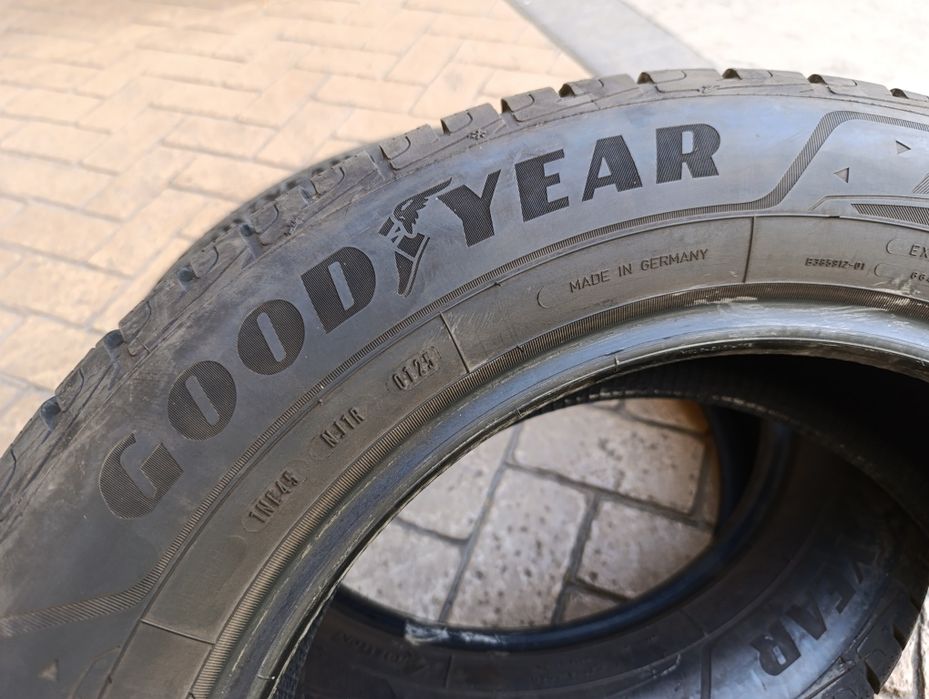 Нови гуми Good year 235/60/18 Ultra grip Performance+, dot 2025