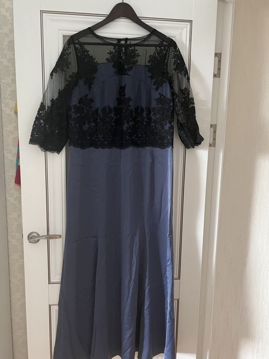 Платье вечернее