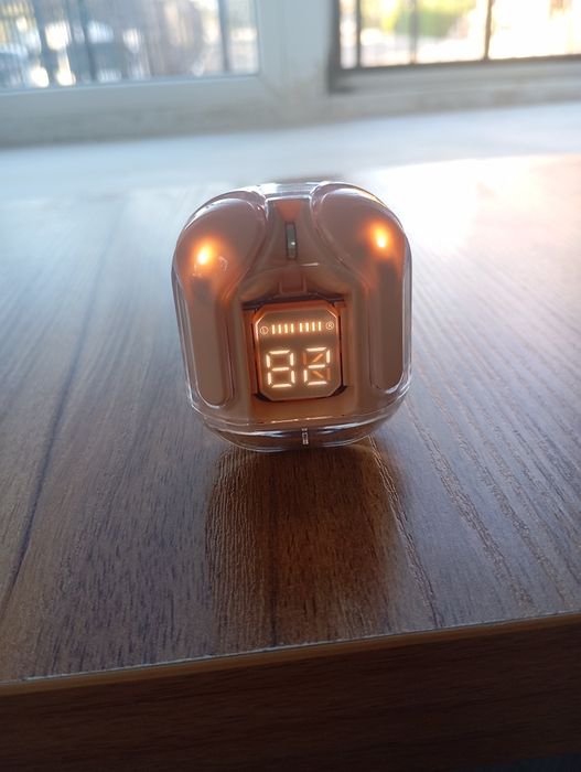 TWS наушник ещё новый