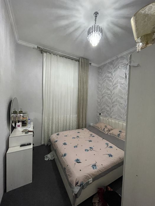 srochno 2 xonali kvartira sotiladi