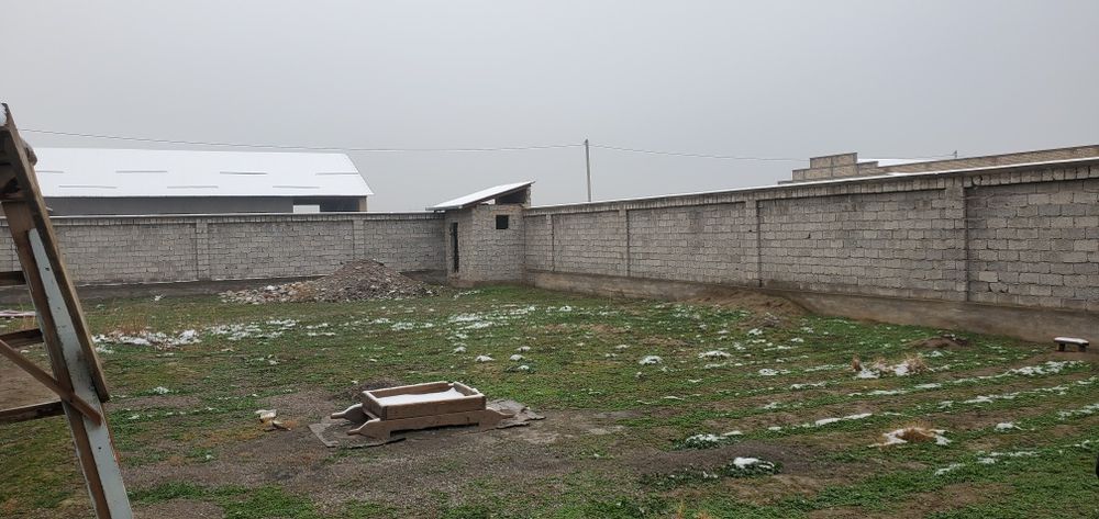 Очень срочно! Участка сотилади,  нархи келишилади