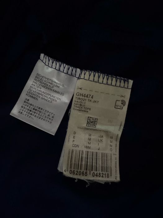 Дождевик и кофта adidas