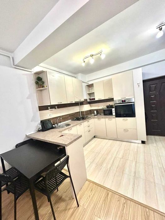 Дава Под Наем Луксозен Двустаен в Малинова Долина