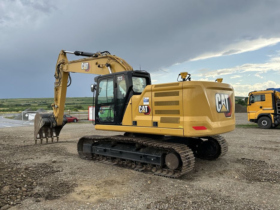 Inchiriez Excavator