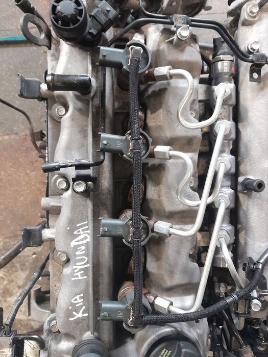 injector injectoare kia ceed 1.6crdi d4fb Hyundai i30 1.6crdi d4fb 044