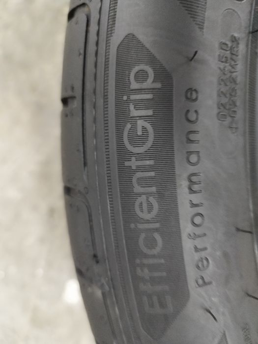 4 anvelope de vară Goodyear EfficientGrp 215/50/19,dot 2021