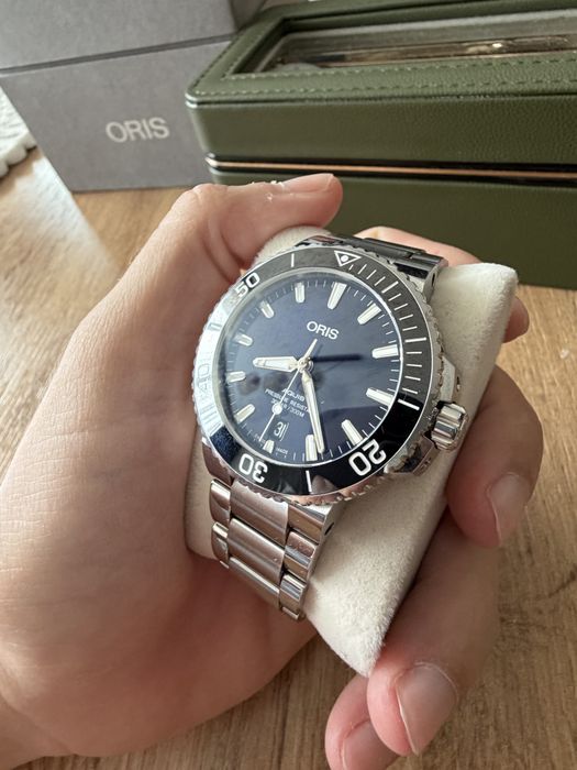 ORIS Aquis Date Automatic 39.5 mm – Blue Dial – Full Set