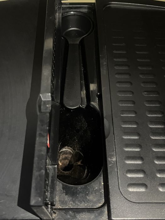 Aparat de cafea Delonghi magnifica