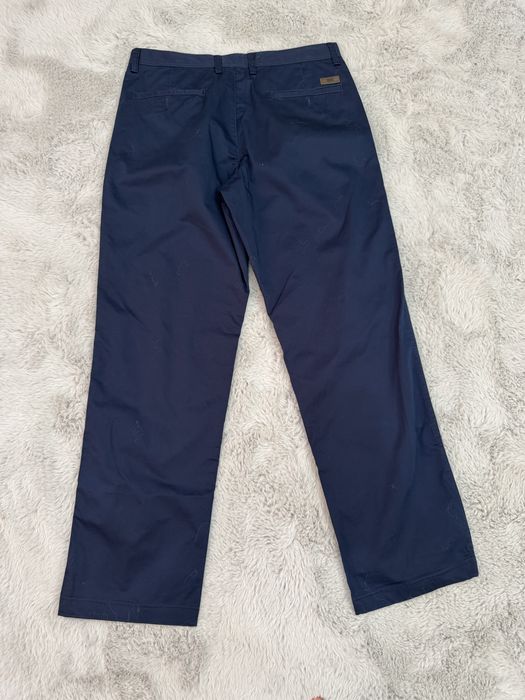 Мъжки панталон BOSS. Размер 32