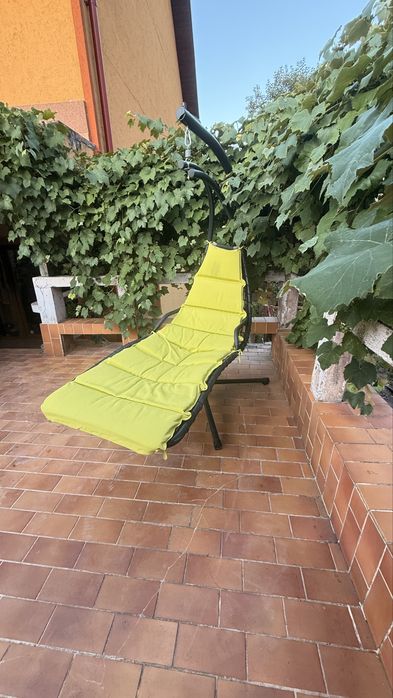 Balansoar solid pentru relaxare