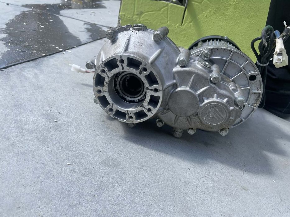 Motor de tuctuc electric