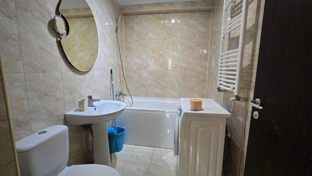 Apartament cu 2 camere și loc de parcare - proprietar direct